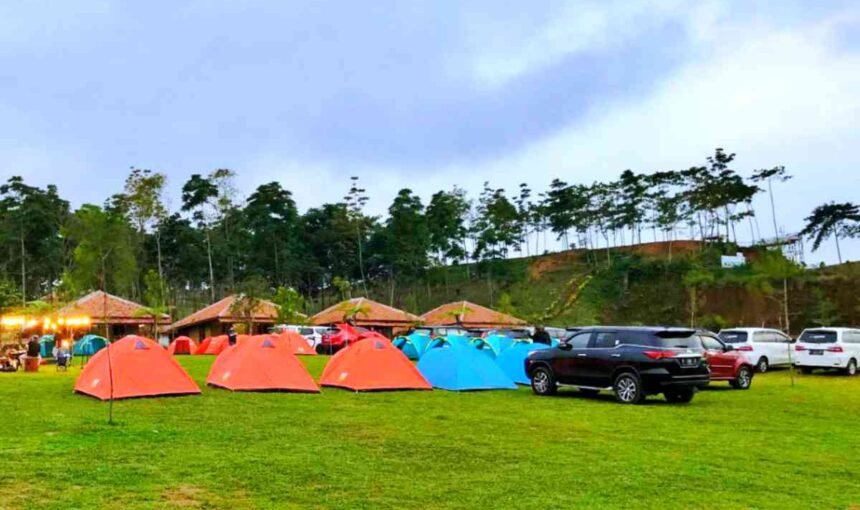 13 Destinasi Camping Ground Terbaik di Bogor: Menikmati Alam Sejuk Tanpa Jauh dari Kota