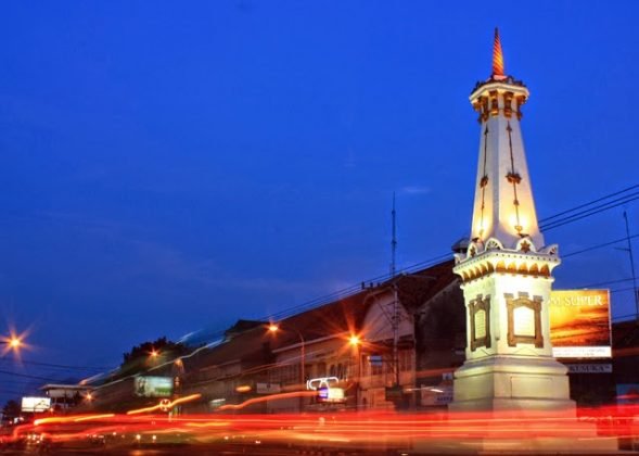 https://visitingjogja.jogjaprov.go.id/en/wp-content/uploads/2020/11/tugu-jogja.jpg